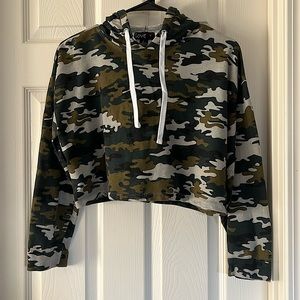 Cropped Camo Hoodie